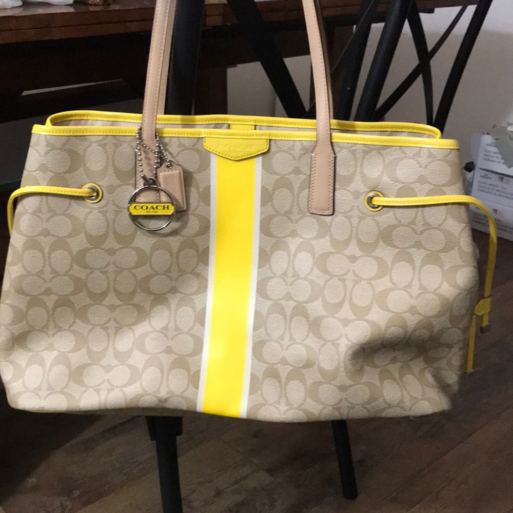 Coach tote